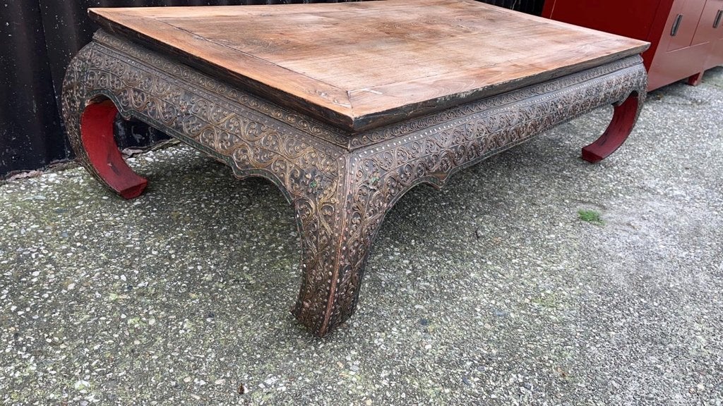 Thaise opiumtafel oosters tafel handwerk metaal beslag opium, Antiek en Kunst, Antiek | Meubels | Tafels, Ophalen of Verzenden