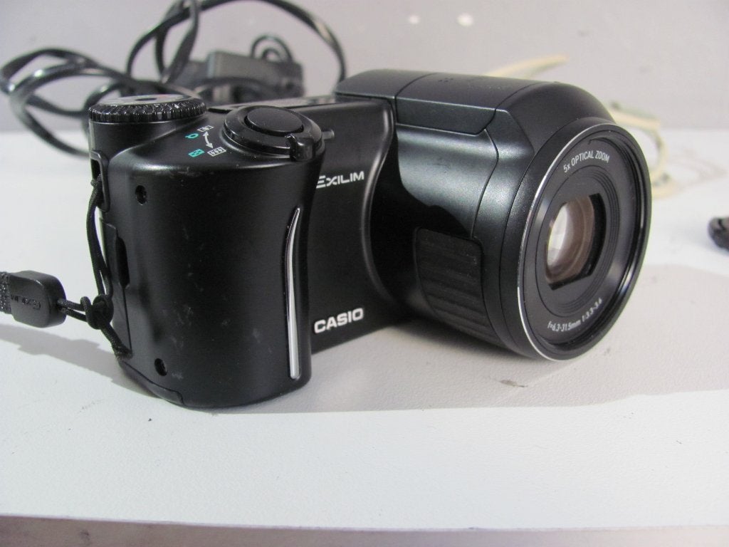 Casio EX-P505 (vlogcamera)  mpeg-4 movie en 5mp, Compact, Ophalen of Verzenden, Zo goed als nieuw, 5 Megapixel