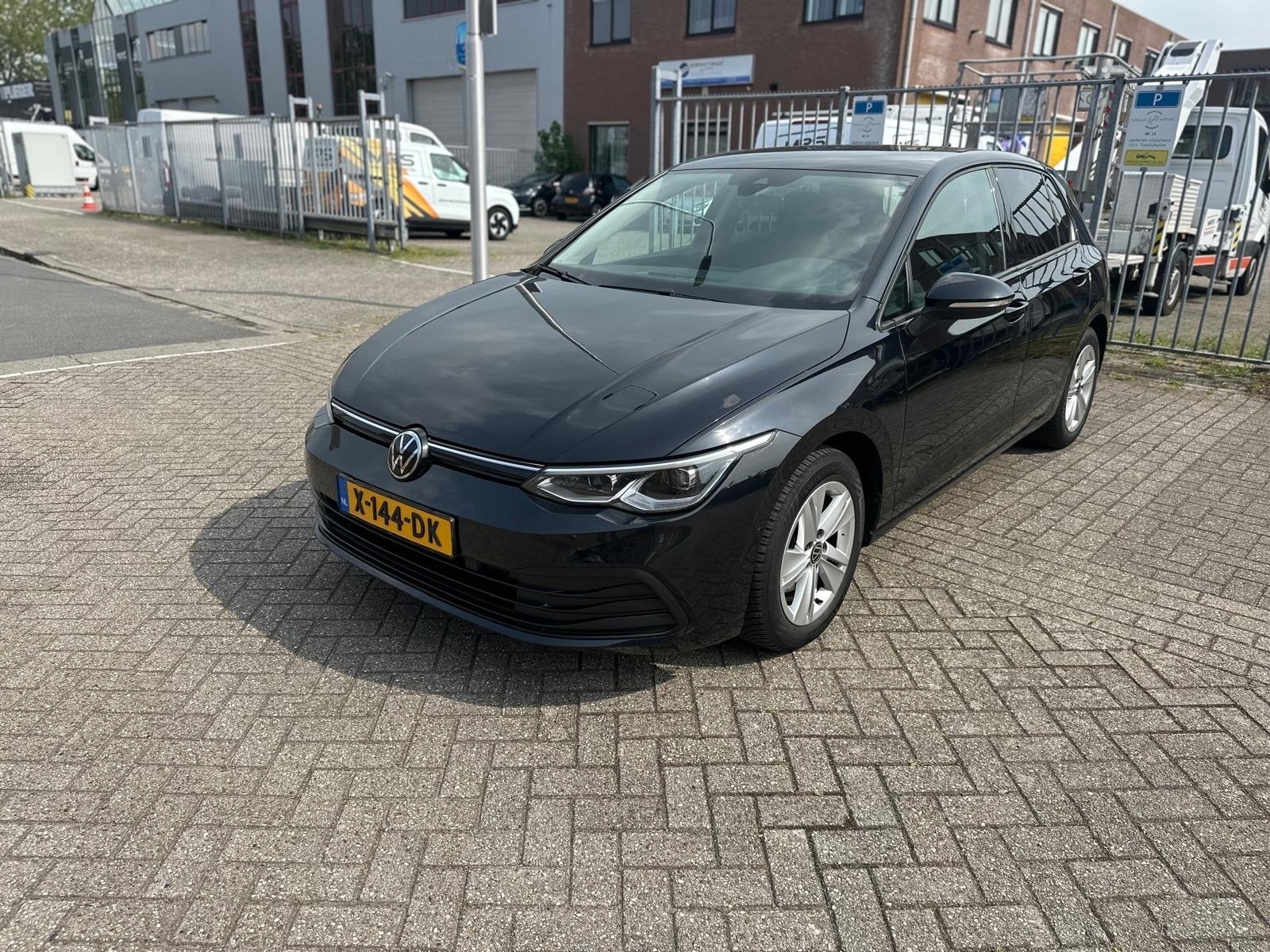 Volkswagen Golf 2.0 TDI 115pk 2022 Zwart, Voorwielaandrijving, Dealer onderhouden, 4 cilinders, Bedrijf