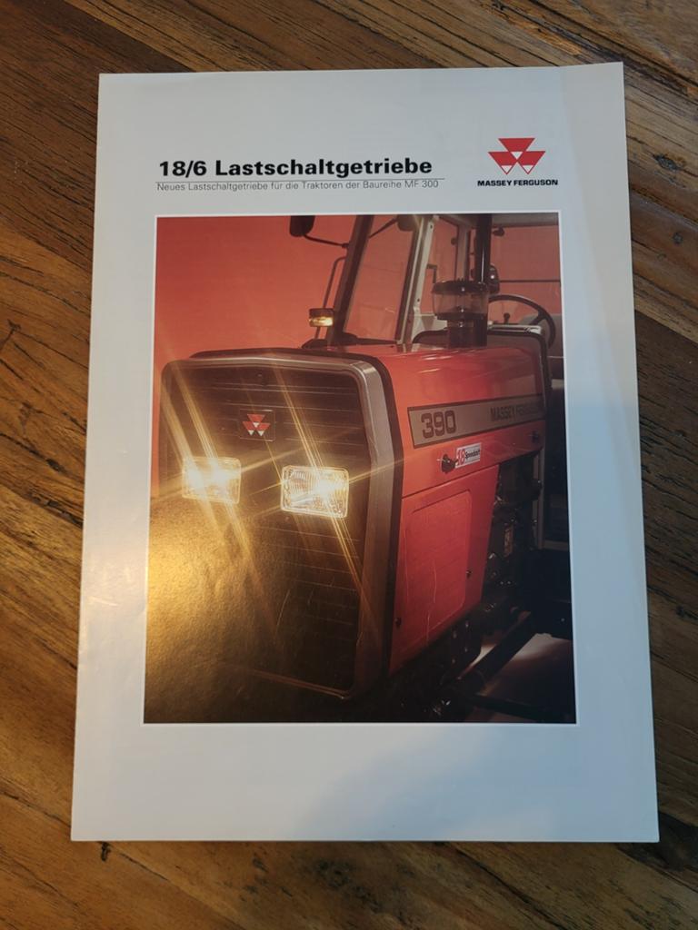 tractor folder Massey Ferguson 18/6 Lastschaltgetriebe, Boeken, Catalogussen en Folders, Ophalen of Verzenden, Zo goed als nieuw