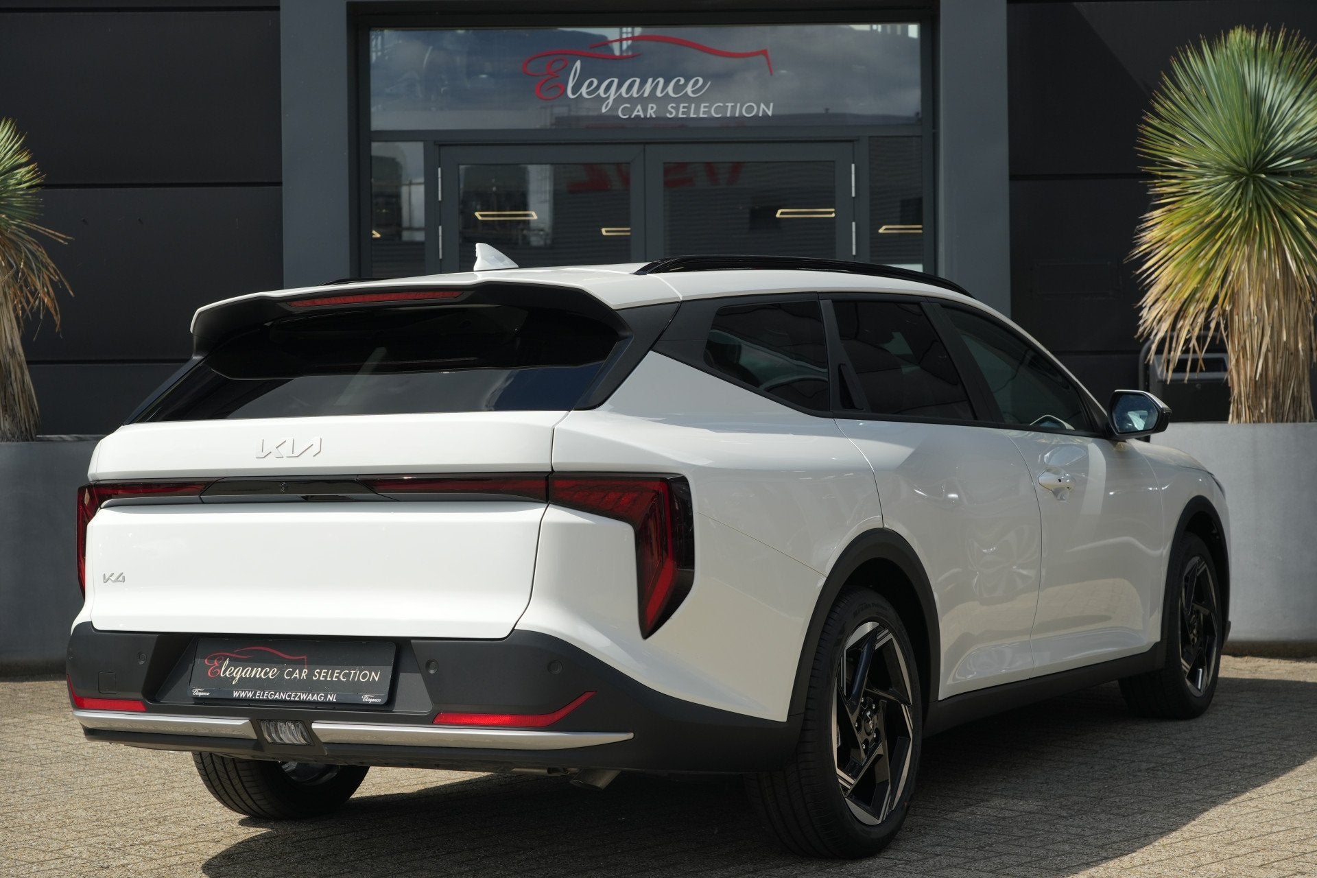 Kia K4 Sportswagon 1.6 T-GDi MHEV GT-Line Launch Edition | 1, Auto's, Dealer onderhouden, Stof, 4 cilinders, 150 pk