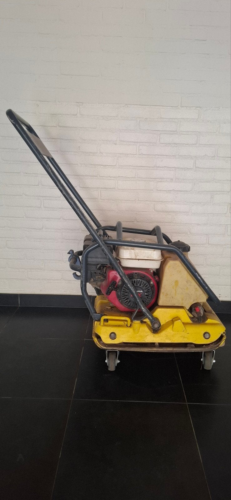 Wacker trilplaat met Honda GX 160 motor, Ophalen
