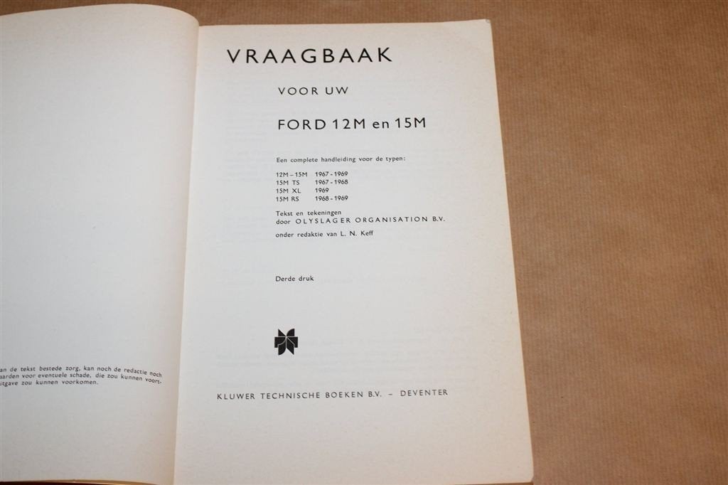 Vraagbaak Ford 12M en 15M — Autohandleiding 1967-1969, Ophalen of Verzenden