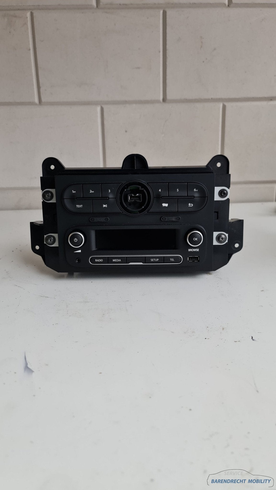 Renault Twingo III 3 Navigatie Systeem 281153690R Navi Nav M, Renault Group, Gebruikt, Contact.group@renault.com, Renault