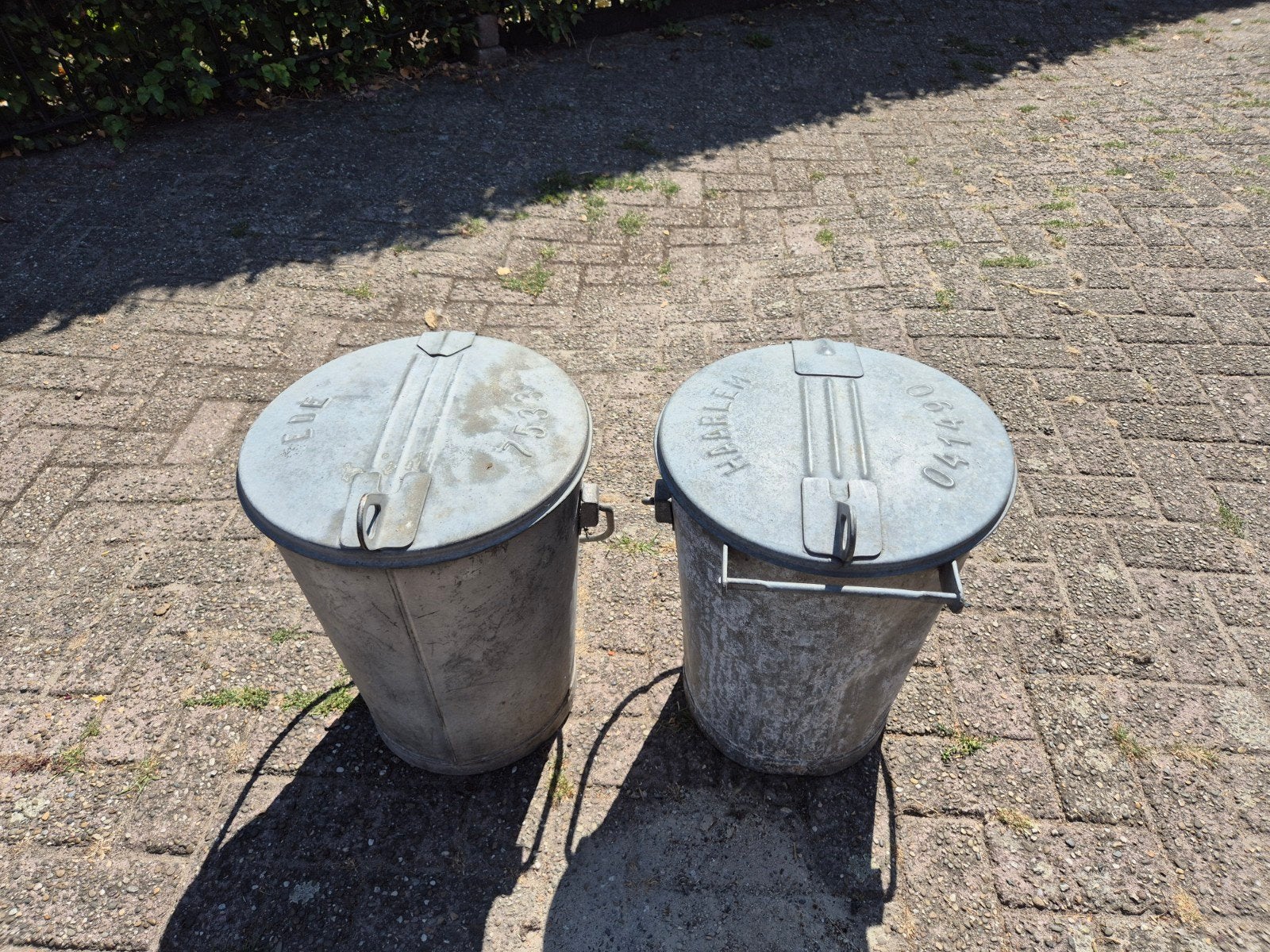 Vintage gegalvaniseerde vuilnisbakken, Antiek en Kunst, Ophalen