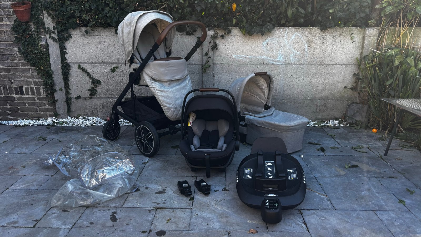 Nuna Mixx Next kinderwagen met autostoel en reiswieg, Zo goed als nieuw, Combiwagen, Met autostoeltje, Ophalen