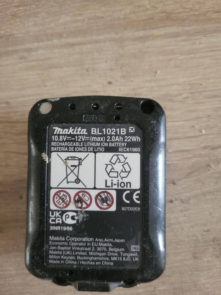 Makita 12V Li-ion Accu BL1021B 2.0Ah, Ophalen of Verzenden, Gebruikt, Overige typen