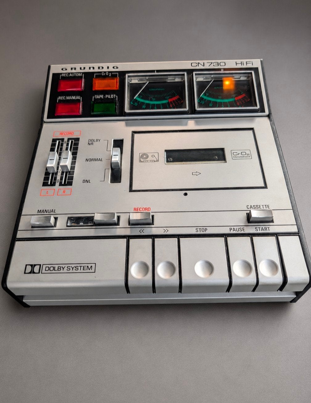 Grundig CN 730 HiFi Cassettedeck –  Zeer nette staat, Ophalen of Verzenden, Enkel, Overige merken
