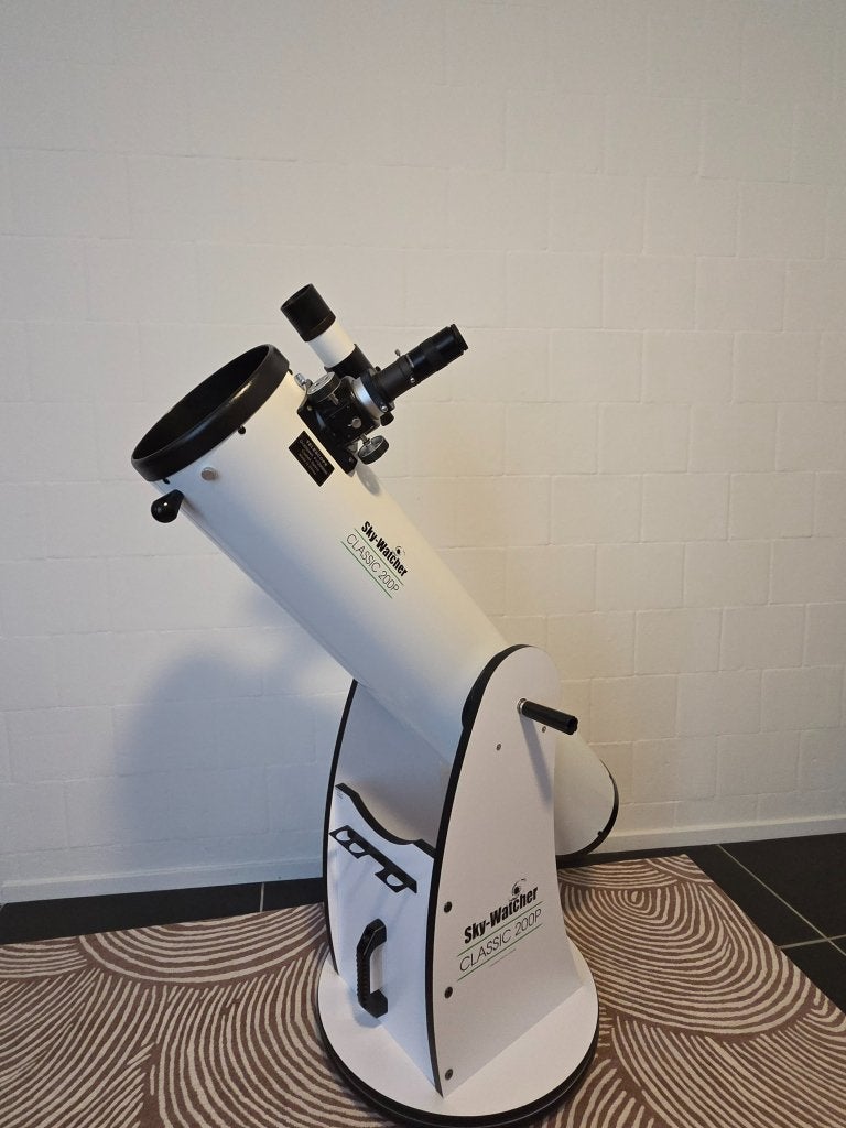 Sky-Watcher Classic 200P Dobson 8" telescoop + accessoires, Ophalen, Zo goed als nieuw, 80 tot 200 mm, Spiegeltelescoop (reflector)