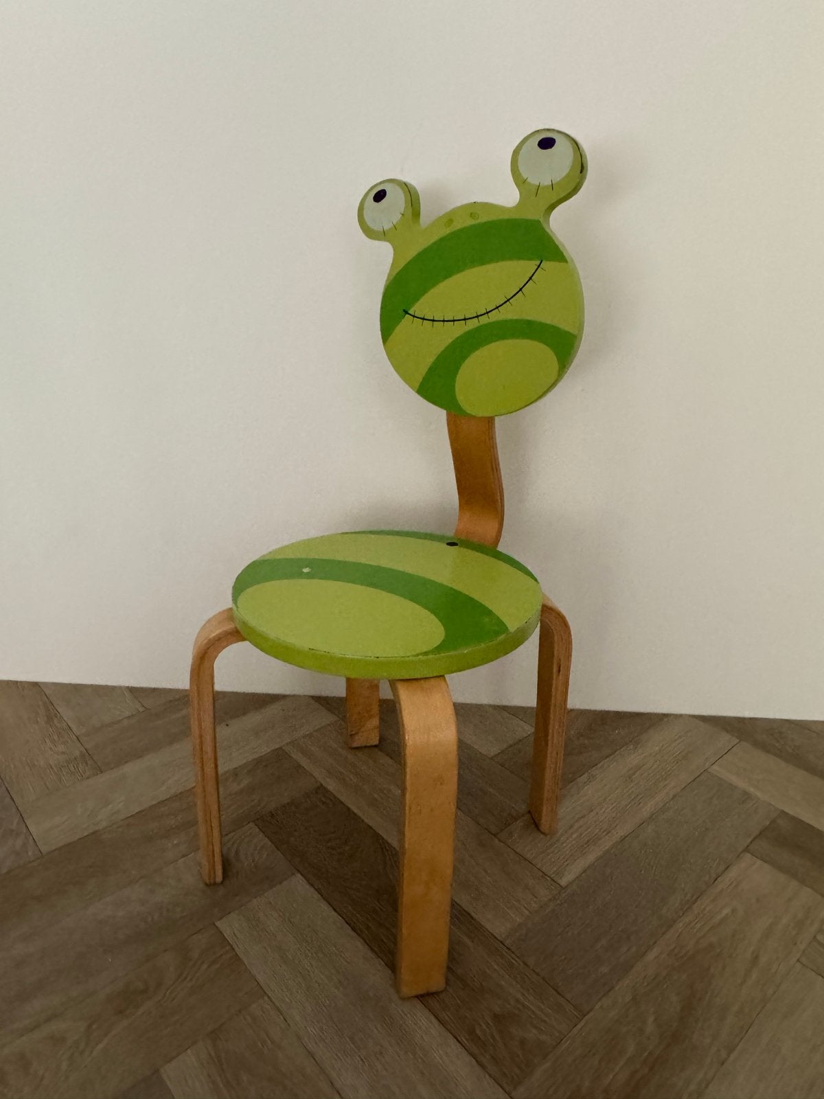 Leuke kinderstoel in kikker design, Ophalen, Gebruikt, Stoel(en)