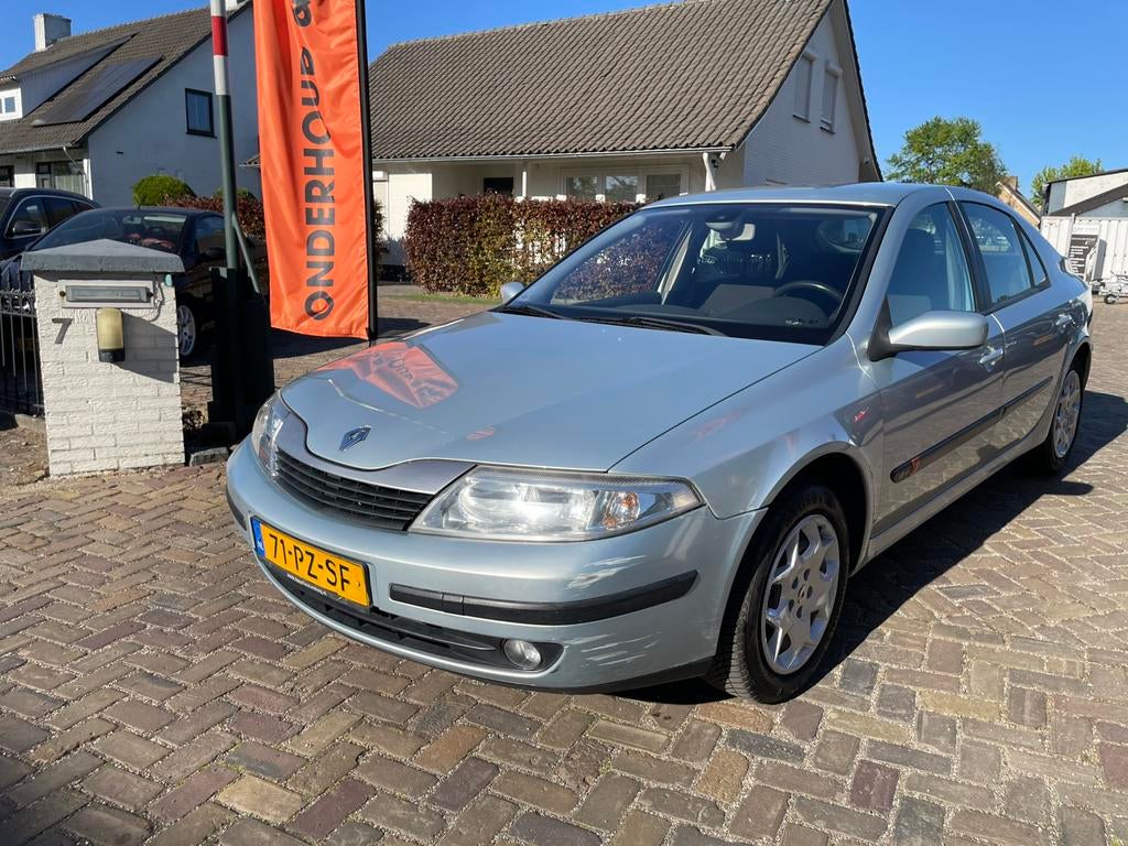 Renault Laguna 1.8 16V 85KW Expr 2005 automaat NIEUWE RIEM, Auto's, Laguna, 4 cilinders, 1290 kg, Origineel Nederlands