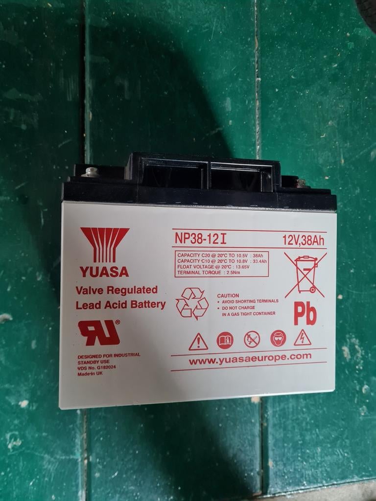 Yuasa NP38-12I Loodaccu 12V 38Ah, Ophalen of Verzenden, Gebruikt, Universele onderdelen