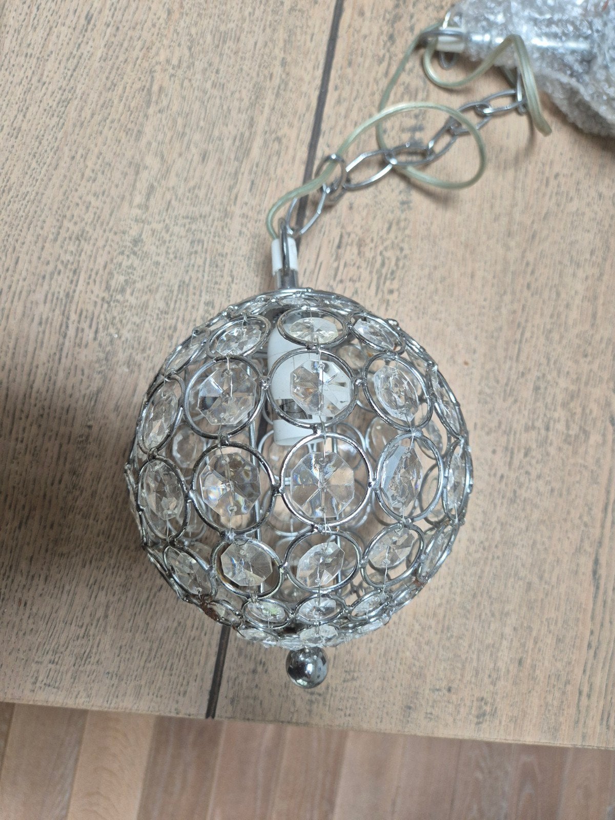 Hanglamp met kristallen bol - Nieuw in doos, Huis en Inrichting, Ophalen, E14 (klein), Nieuw, Glas