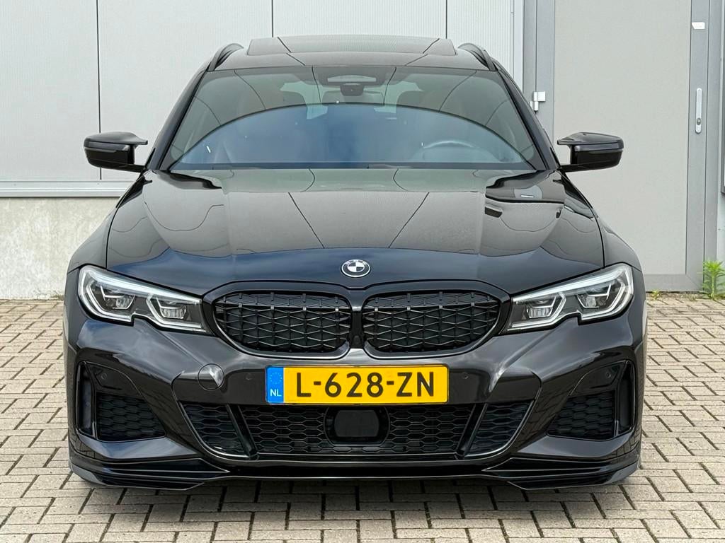 BMW 3-serie Touring M340i xDrive High Executive PANO BTW, Auto's, BMW, 1780 kg, Euro 6, Zwart, Vierwielaandrijving