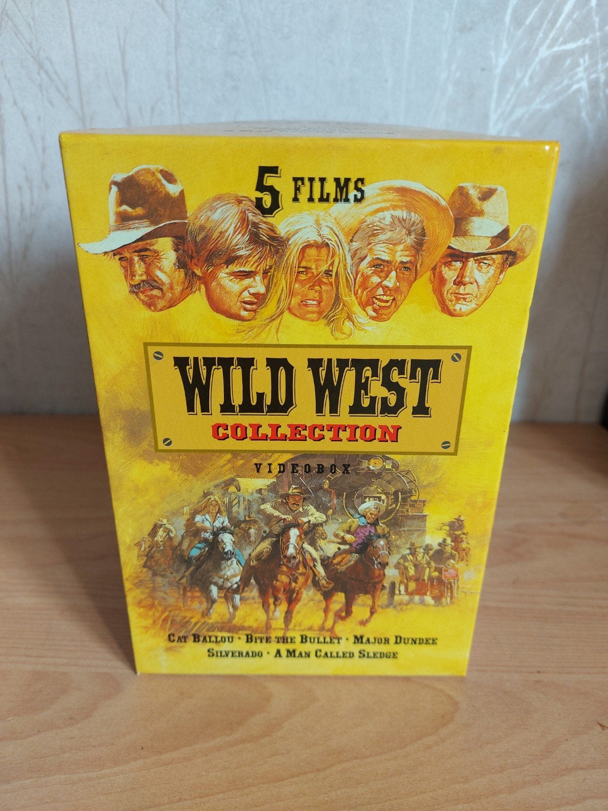 Wild West Collection 5 Films VHS videobanden BOX, Cd's en Dvd's, VHS | Film, Alle leeftijden, Ophalen of Verzenden, Zo goed als nieuw