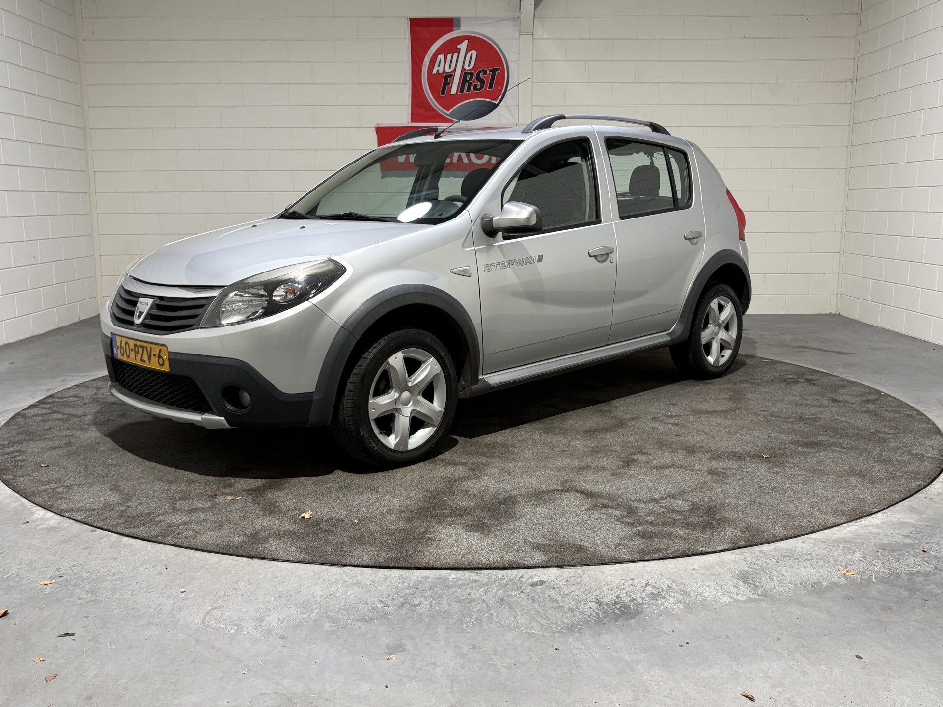Dacia Sandero 1.6 Stepway, Lage km stand, 1e eigenaar NL aut, Voorwielaandrijving, 4 cilinders, Bedrijf, Handgeschakeld