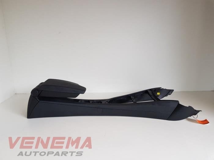 Middenconsoles van een BMW 1-Serie, Gebruikt, -, -, Ophalen of Verzenden