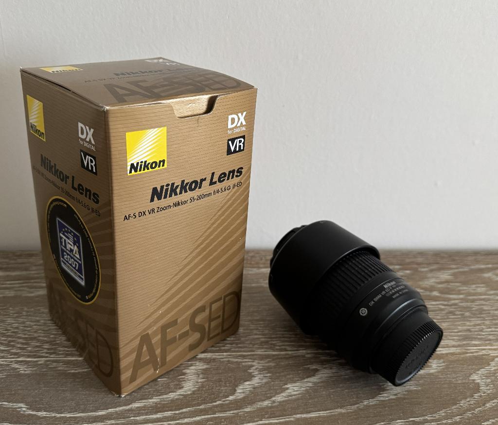 Nikkor Lens AF-S DX VR Zoom-Nikkor 55-200mm f/4-5.6 G IF-ED, Audio, Tv en Foto, Fotografie | Lenzen en Objectieven, Ophalen of Verzenden