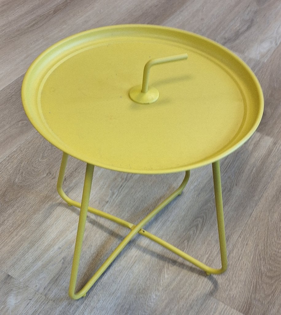 Dienblad/tafeltje, Huis en Inrichting, Tafels | Bijzettafels, Minder dan 55 cm, Gebruikt, Metaal of Aluminium, Rond