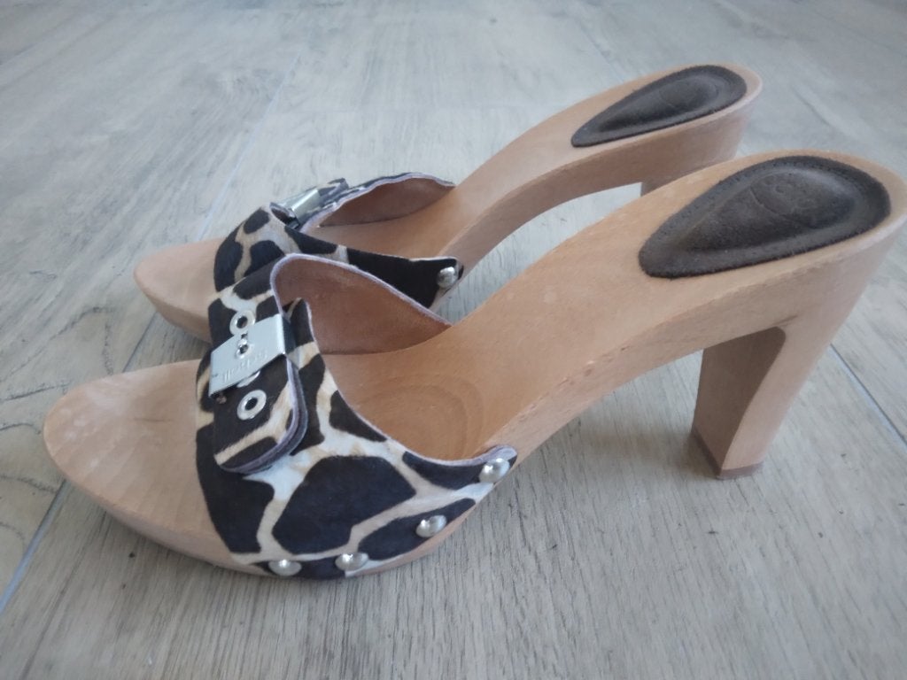 BIJNA NIEUW!!! Hoge panterprint kleppers Scholl mt 41, Scholl, Overige kleuren, Zo goed als nieuw, Sandalen of Muiltjes