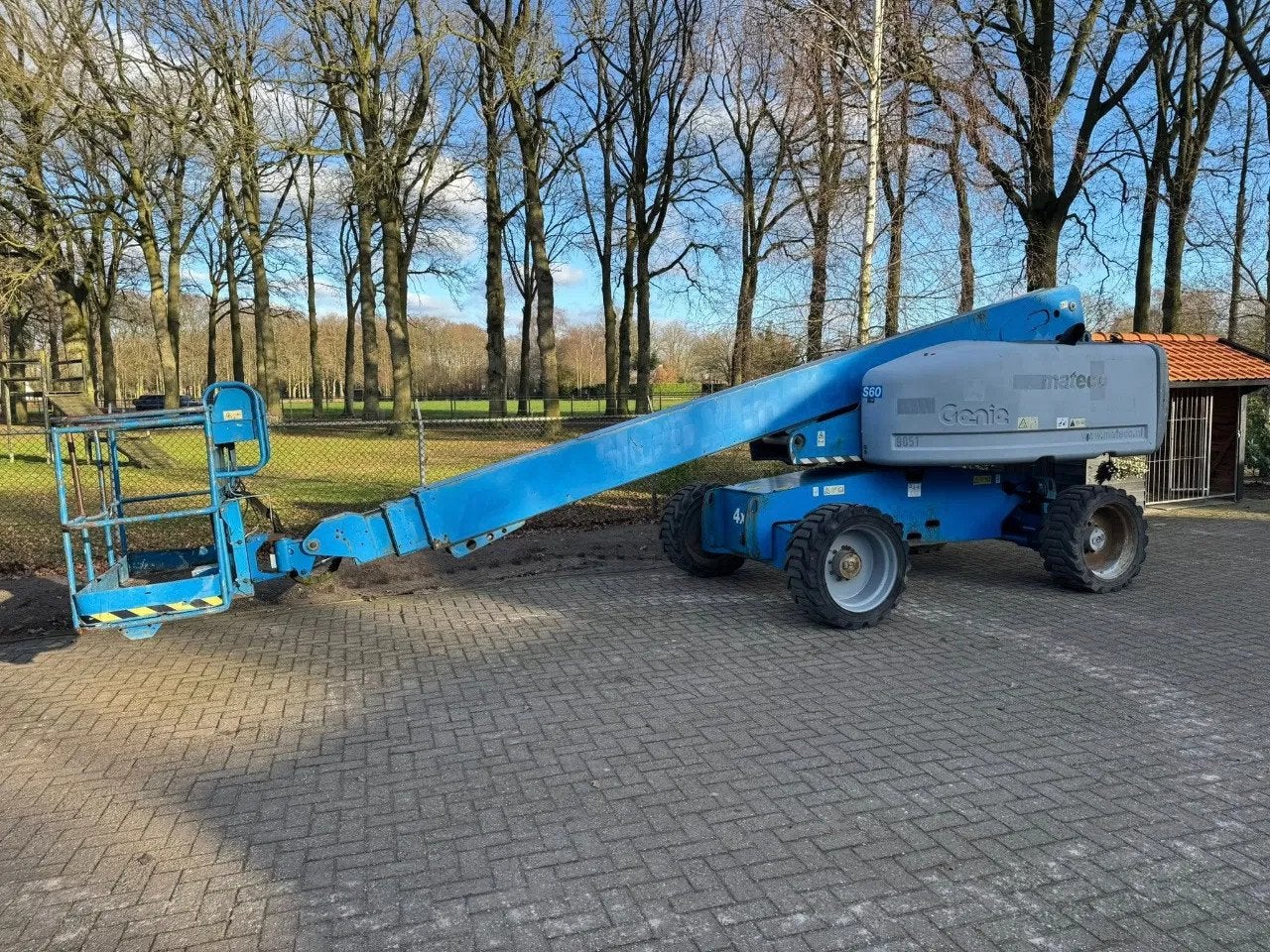 Genie S-60 Hoogwerker wiel (bj 2008)