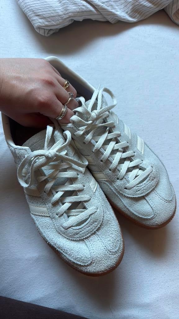 Adidas Spezial, Blauw, Ophalen of Verzenden, Sneakers of Gympen, Zo goed als nieuw