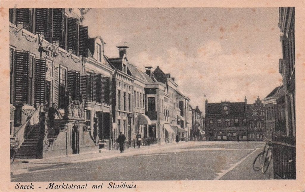 703-436-019 Sneek Marktstraat met Stadhuis, Verzamelen, Ophalen of Verzenden, Voor 1920, Friesland
