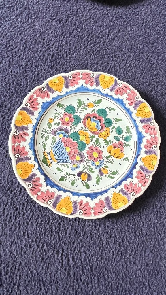 Bord Makkummer aardewerk, Ophalen