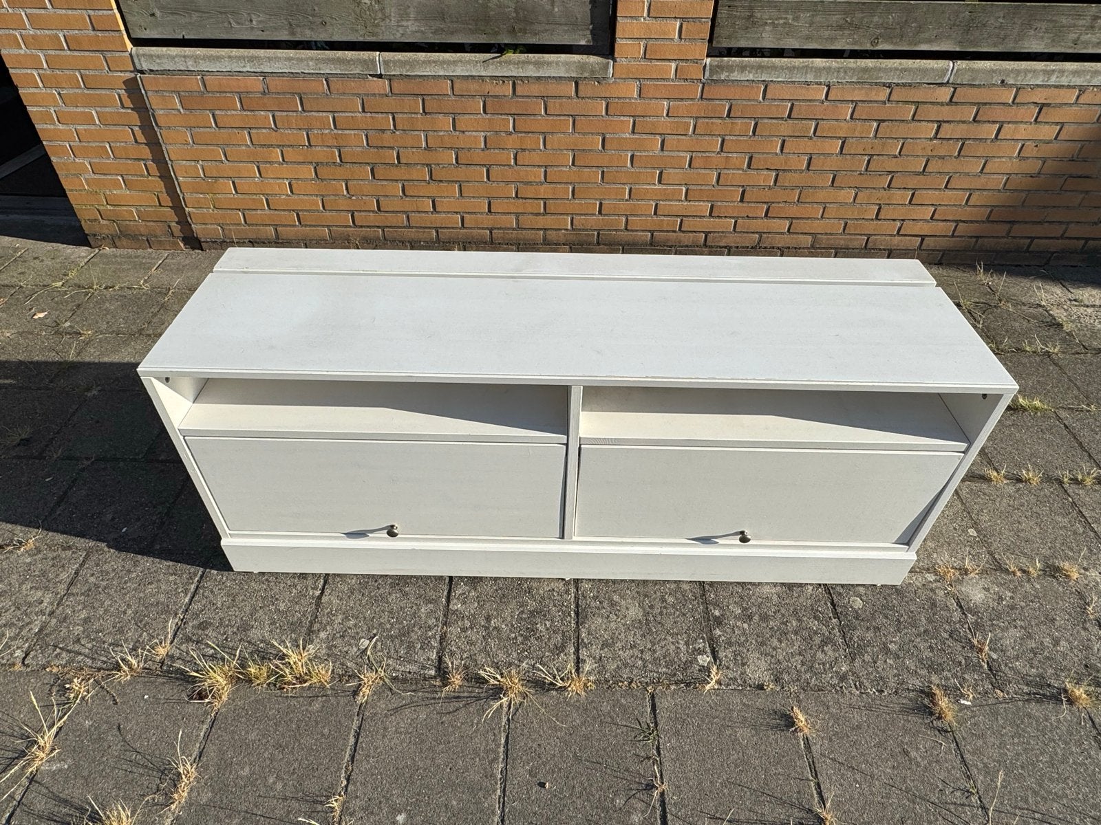 IKEA TV Meubel - Wit, Praktisch en Compact, Ophalen, Kunststof, Overige typen, Zo goed als nieuw