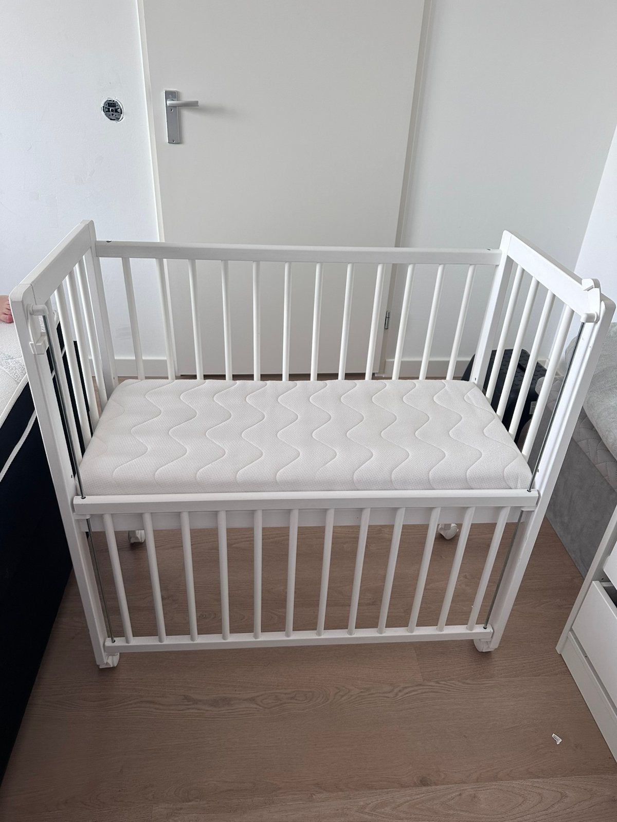 Petite Amélie Co-sleeper op Wieltjes + Matras & Veel Extra’s, Ophalen, Gebruikt, Wieg