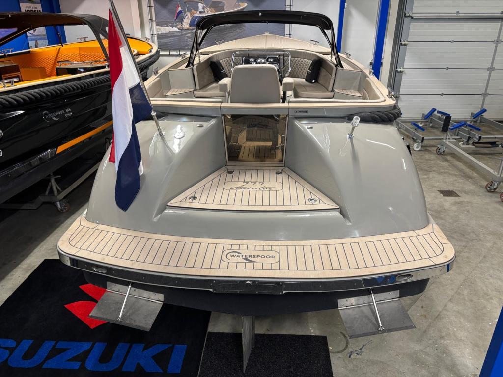 Waterspoor 777 Aviator | 195PK Yanmar, Niet ingevuld, Binnenboordmotor, Nieuw, Polyester
