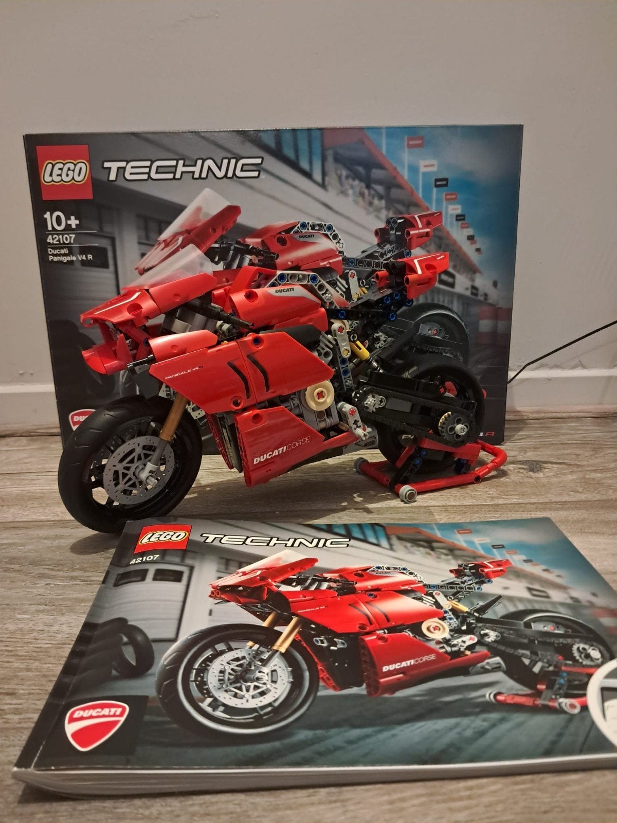 Lego technic ducati 42107, Kinderen en Baby's, Speelgoed | Duplo en Lego, Ophalen of Verzenden, Zo goed als nieuw