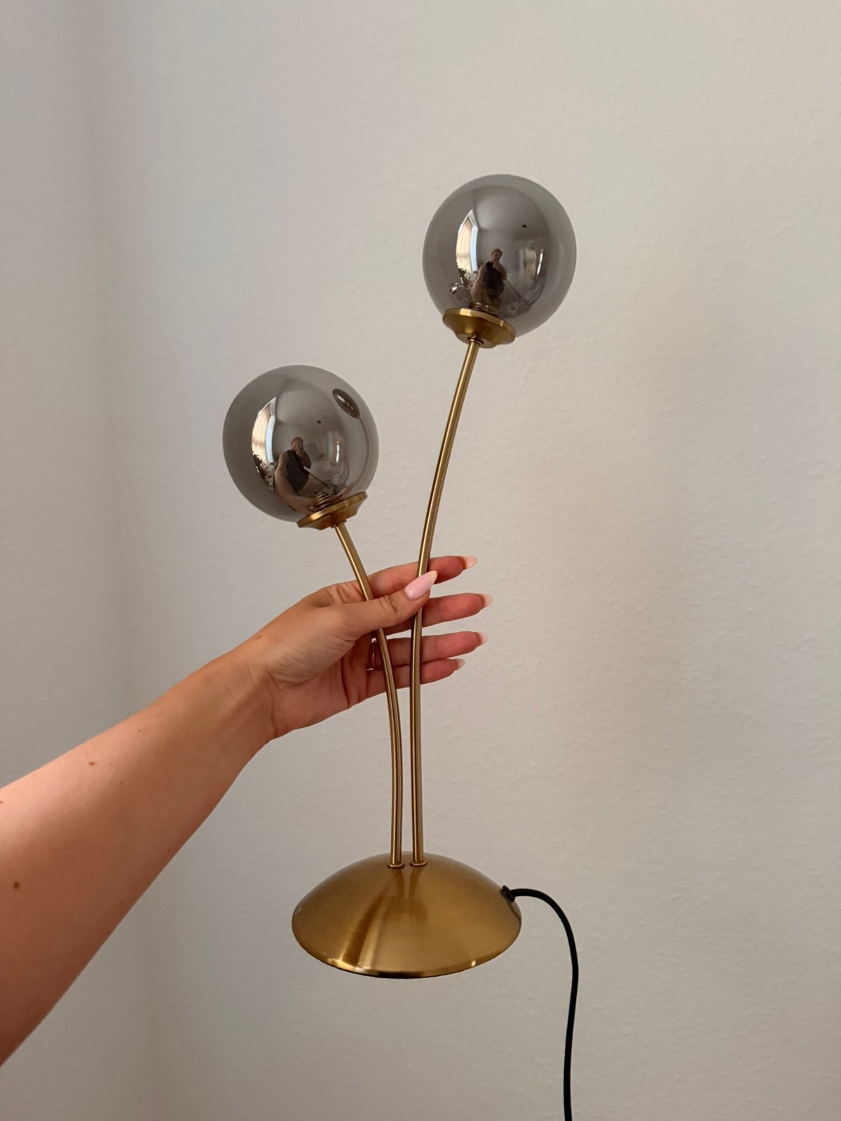 Staande lamp met gouden bollen, Ophalen, Zo goed als nieuw