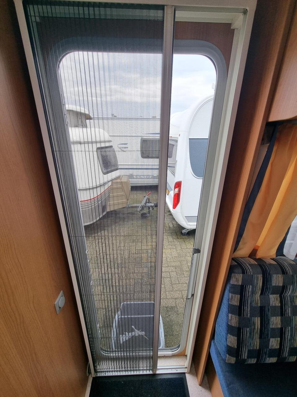Foto 18 van Knaus sport nl premium line 450 FU MOVER + CASS LUIFEL