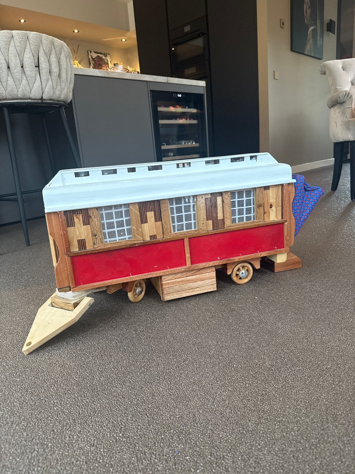 Handgemaakte houten woonwagen - 70x40x27 cm, Ophalen of Verzenden