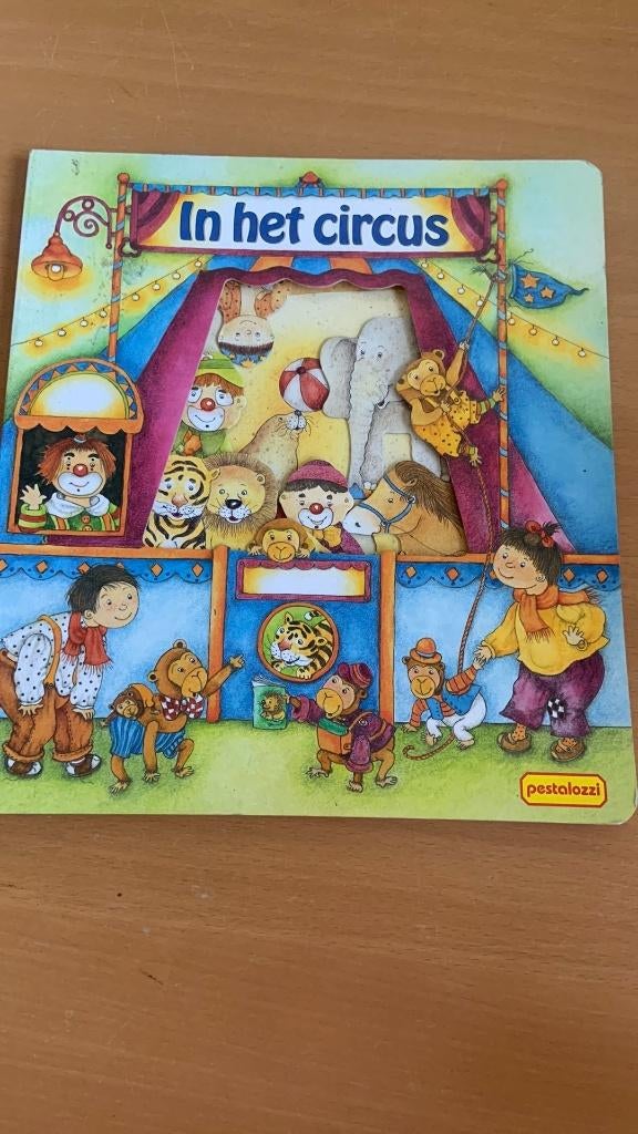 In het circus, Ophalen of Verzenden, Zo goed als nieuw
