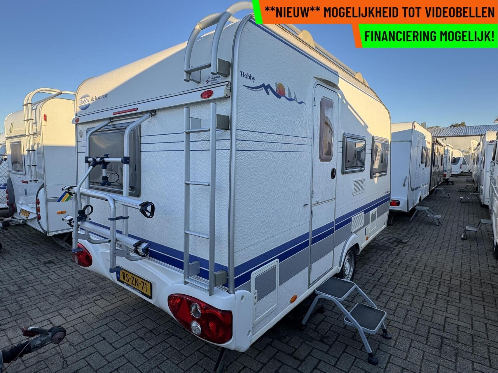 Hobby 400 SF DE LUXE, DWARSBED, TREINZIT, MOVER, VOORTENT, Hobby, Bedrijf, 750 - 1000 kg, 5 tot 6 meter