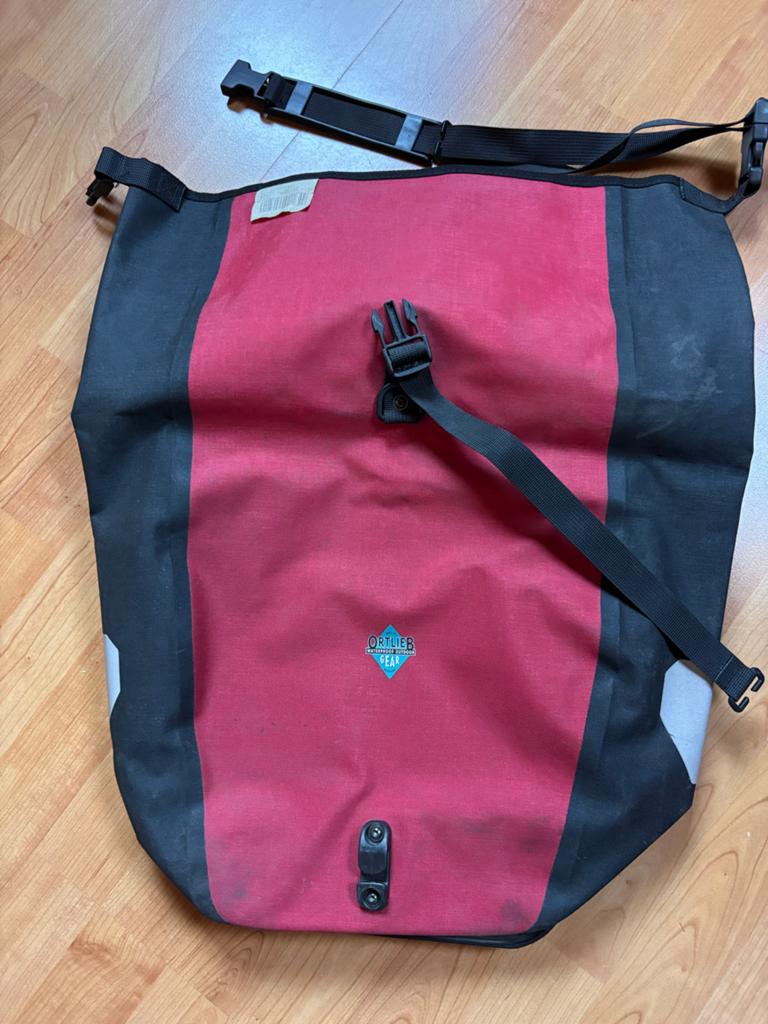 Ortlieb Waterproof Outdoor Gear Fietstas Rood/Zwart, Fietsen en Brommers, Fietsaccessoires | Fietstassen, Ophalen, Zo goed als nieuw