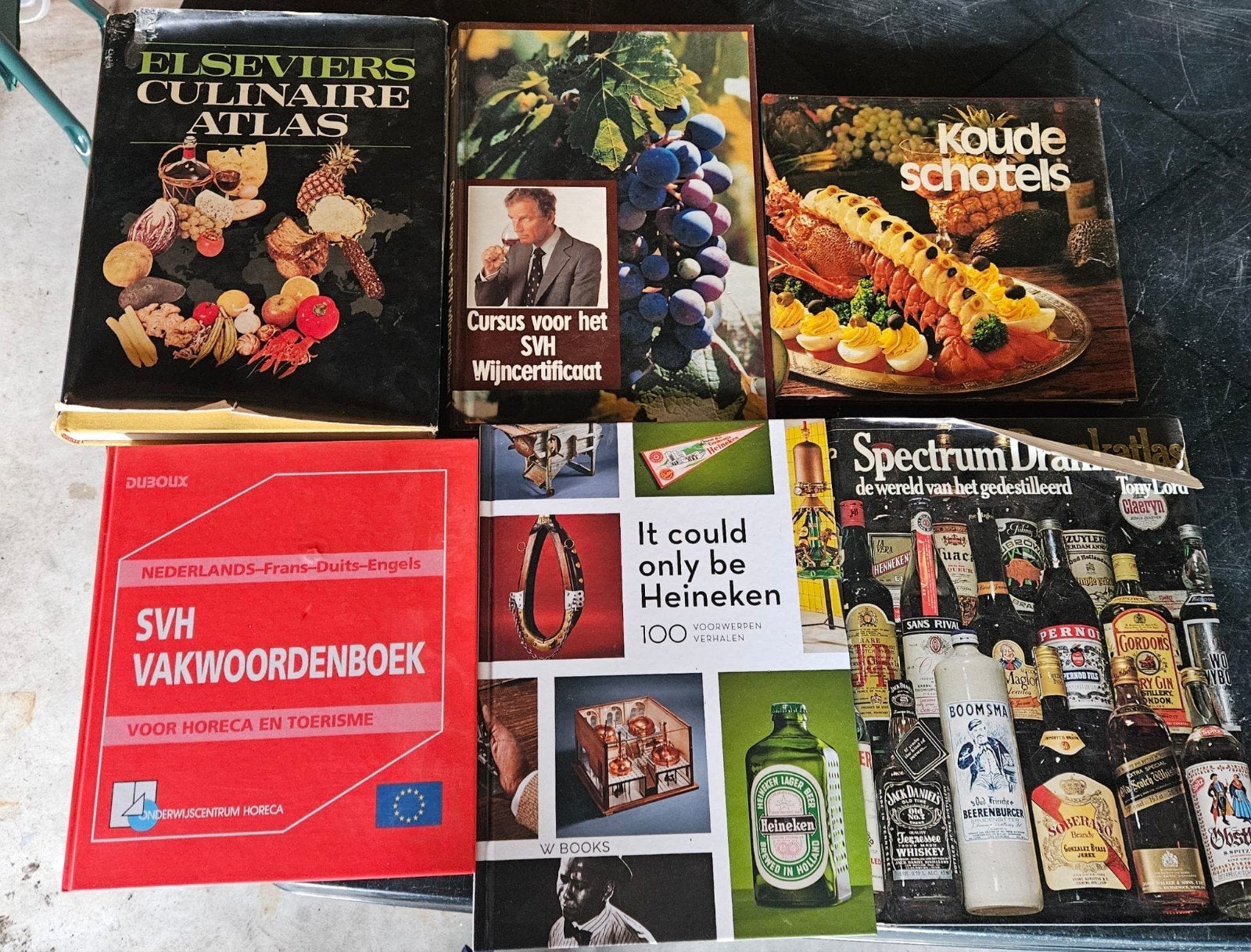 6 boeken: Culinair, Wijn, Drank, Horeca en Heineken, Ophalen, Gelezen