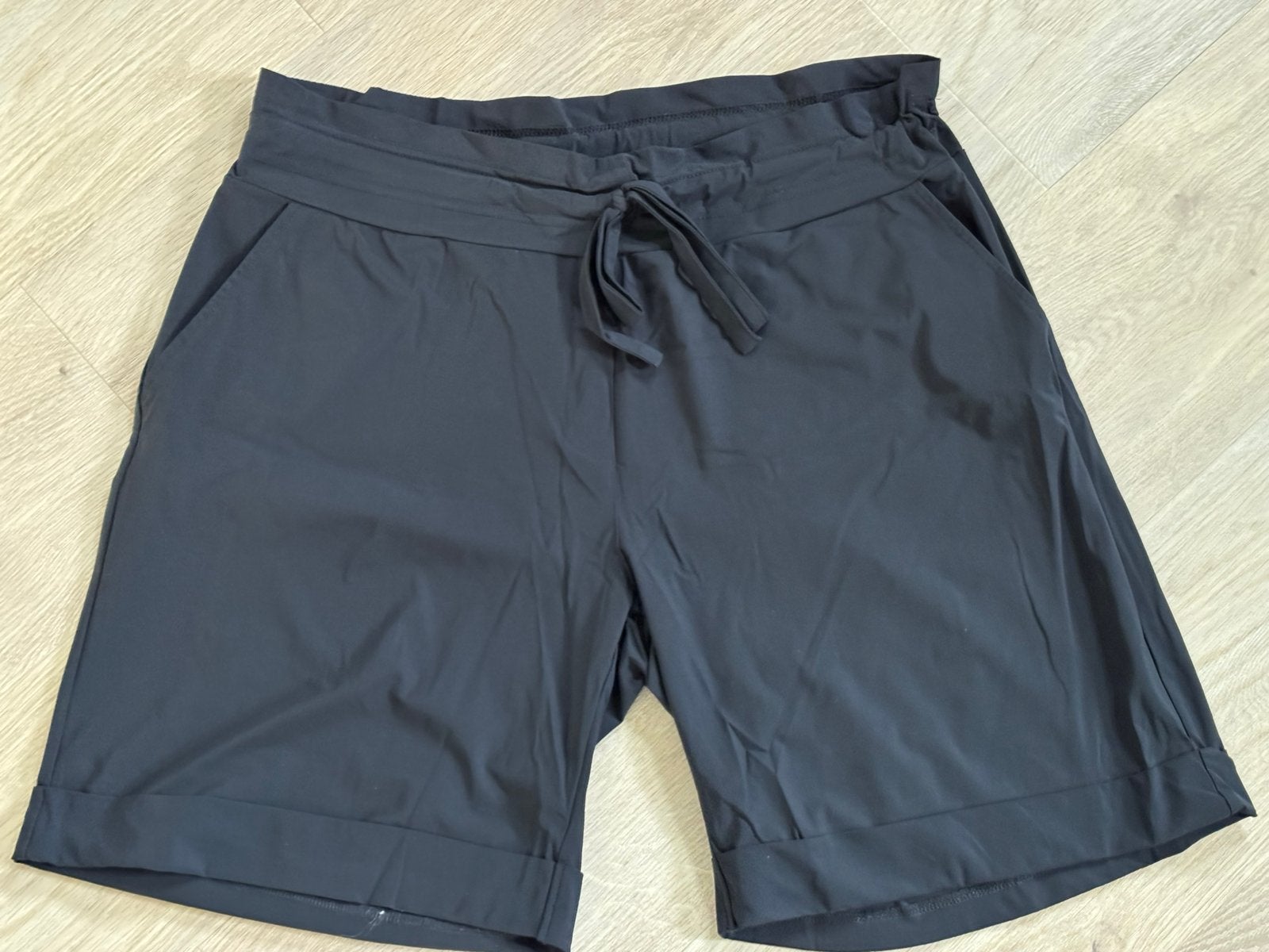 Studio Anneloes shorts maat XL, Kleding | Dames, Broeken en Pantalons, Kort, Zwart, Maat 46/48 (XL) of groter, Ophalen of Verzenden