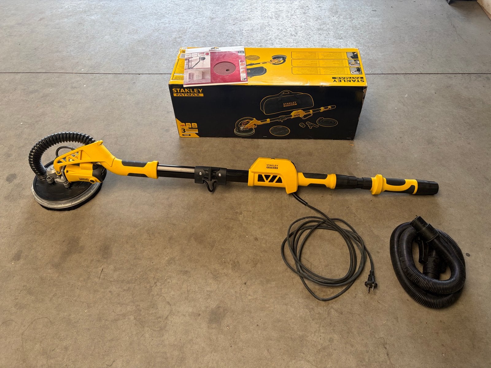 Stanley Fatmax Vlakschuurmachine - Nieuw in doos, Stanley, Info@stanley, Nieuw, 600 tot 1200 watt