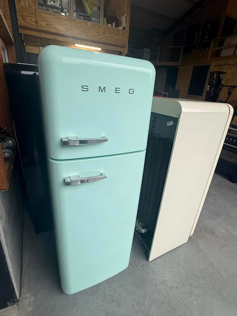 Smeg Koelkast met Vriezer - Retro Mintgroen Design, 150 tot 200 liter, Bella, 60 cm of meer, Ophalen of Verzenden