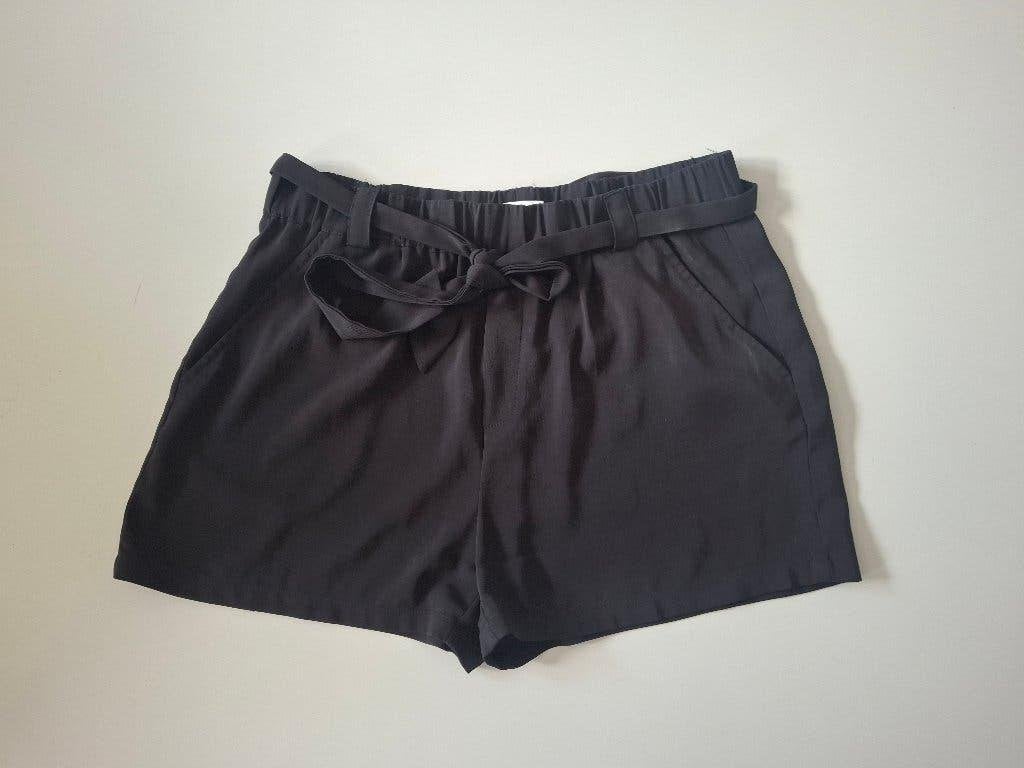 MbyM korte broek, Kleding | Dames, Maat 38/40 (M), Kort, Zwart, Ophalen of Verzenden