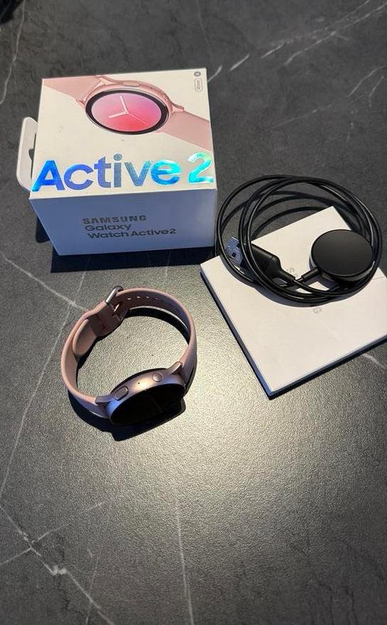 Samsung Galaxy Watch Active 2, Ophalen of Verzenden, Zo goed als nieuw, Zwart, Android
