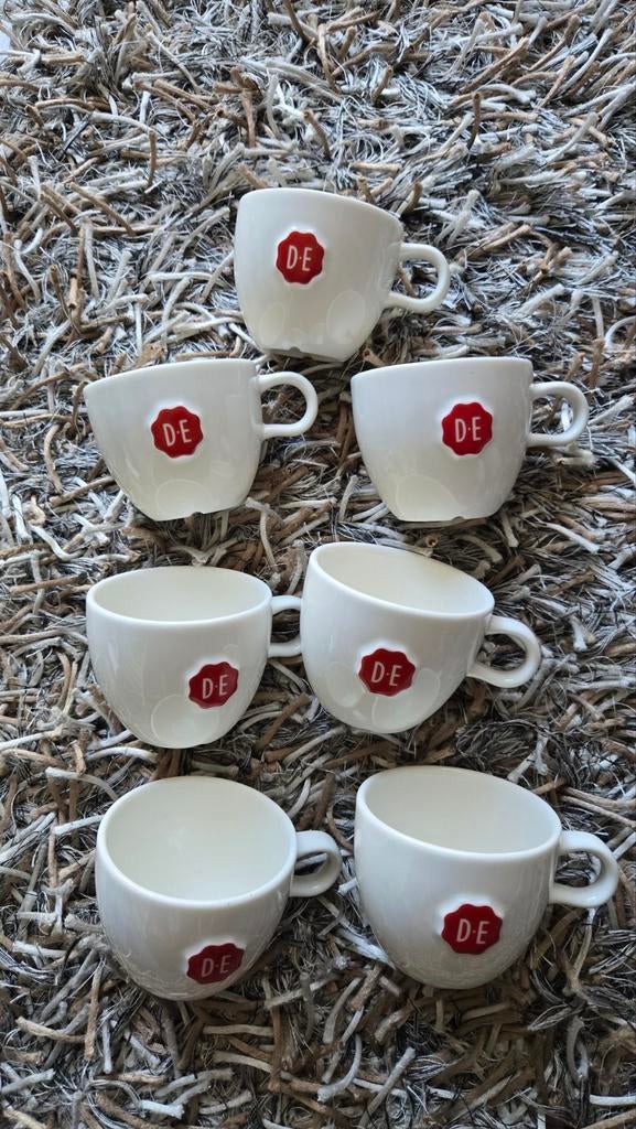 Douwe egberts senseo kopjes 7 stuks, Ophalen of Verzenden, Zo goed als nieuw, Overige stijlen, Kop(pen) en/of Schotel(s)