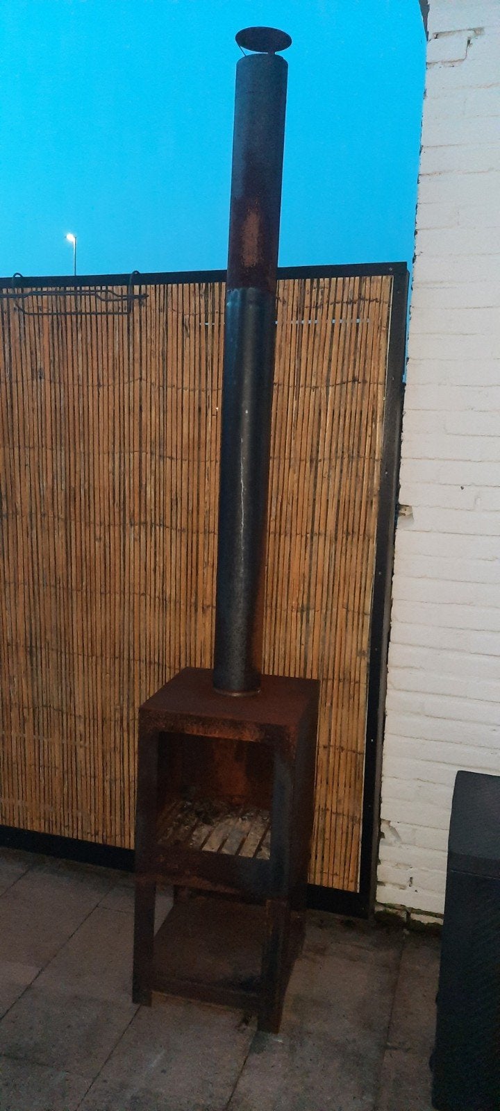 Robuuste tuinhaard / tuinkachel / vuurkorf met schoorsteen, Tuin en Terras, Ophalen, Gebruikt, Vuurton