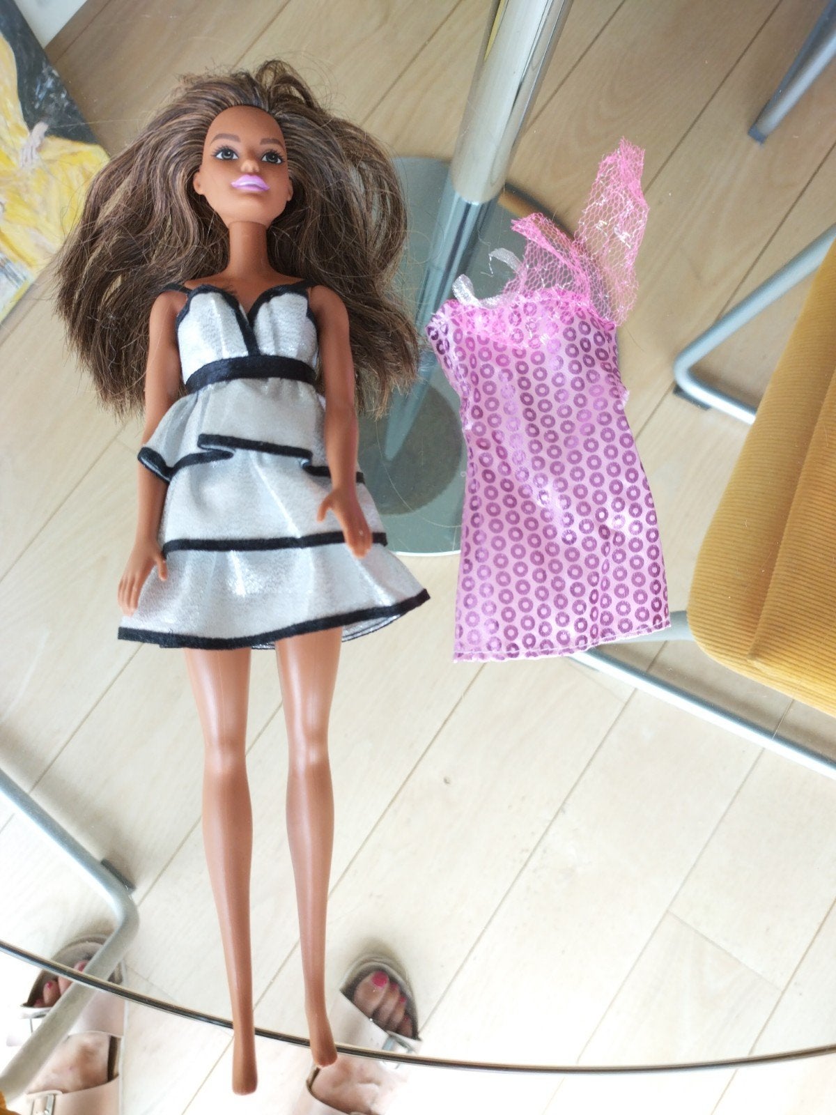 Mattel Pop met extra jurkje, Ophalen of Verzenden, Zo goed als nieuw, Barbie