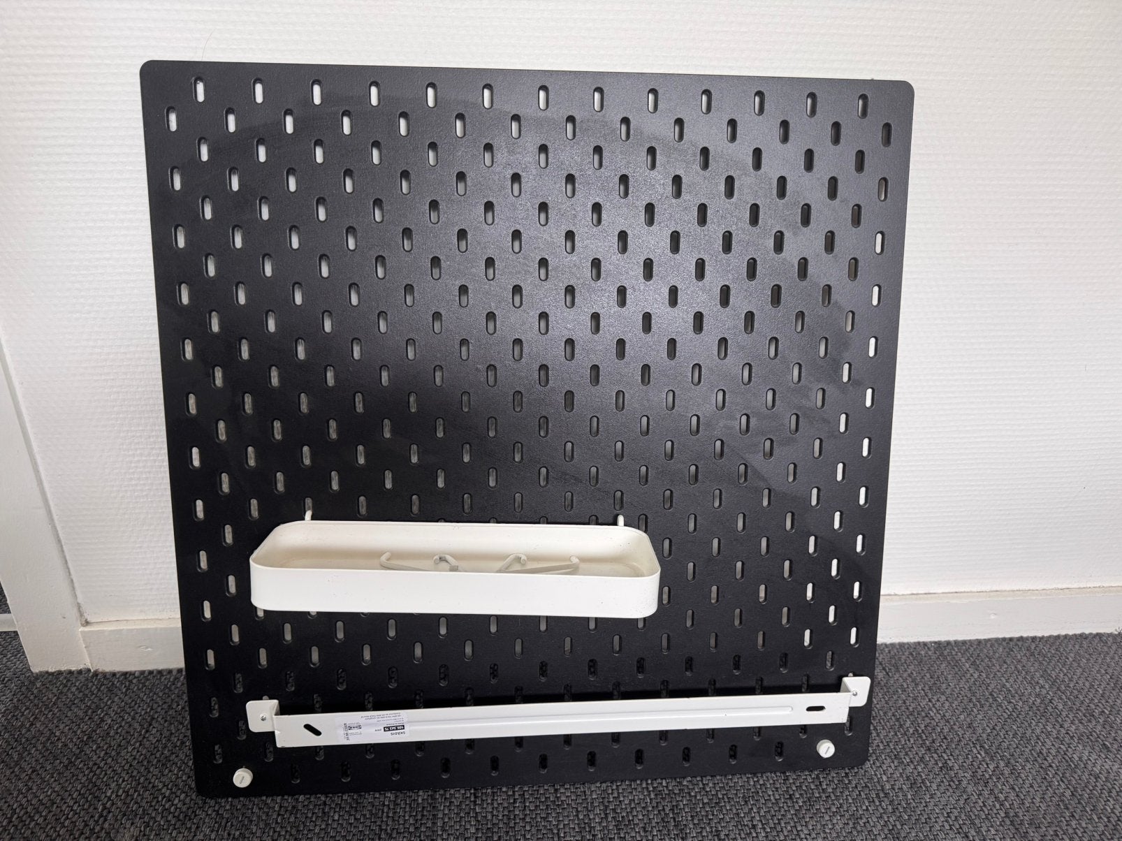 SKÅDIS Ophangbord, combinatie, zwart, Ophalen, Zo goed als nieuw