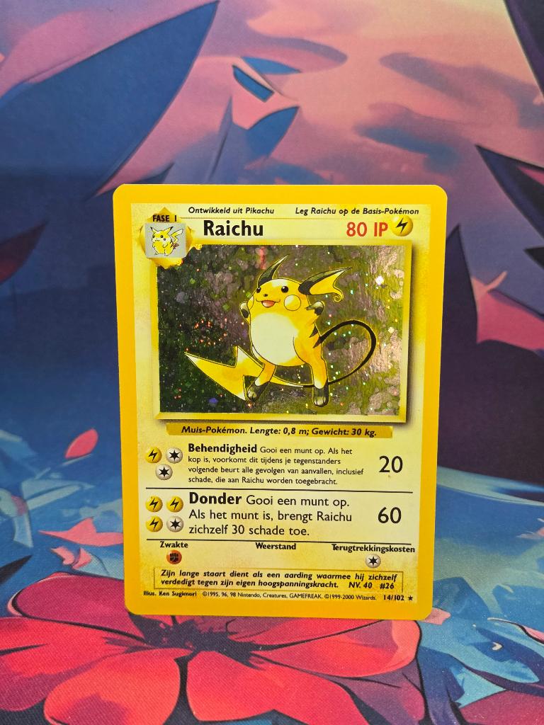Raichu Holo 14/102 Nederlandse Pokémon Kaart Vintage, Ophalen of Verzenden, Zo goed als nieuw