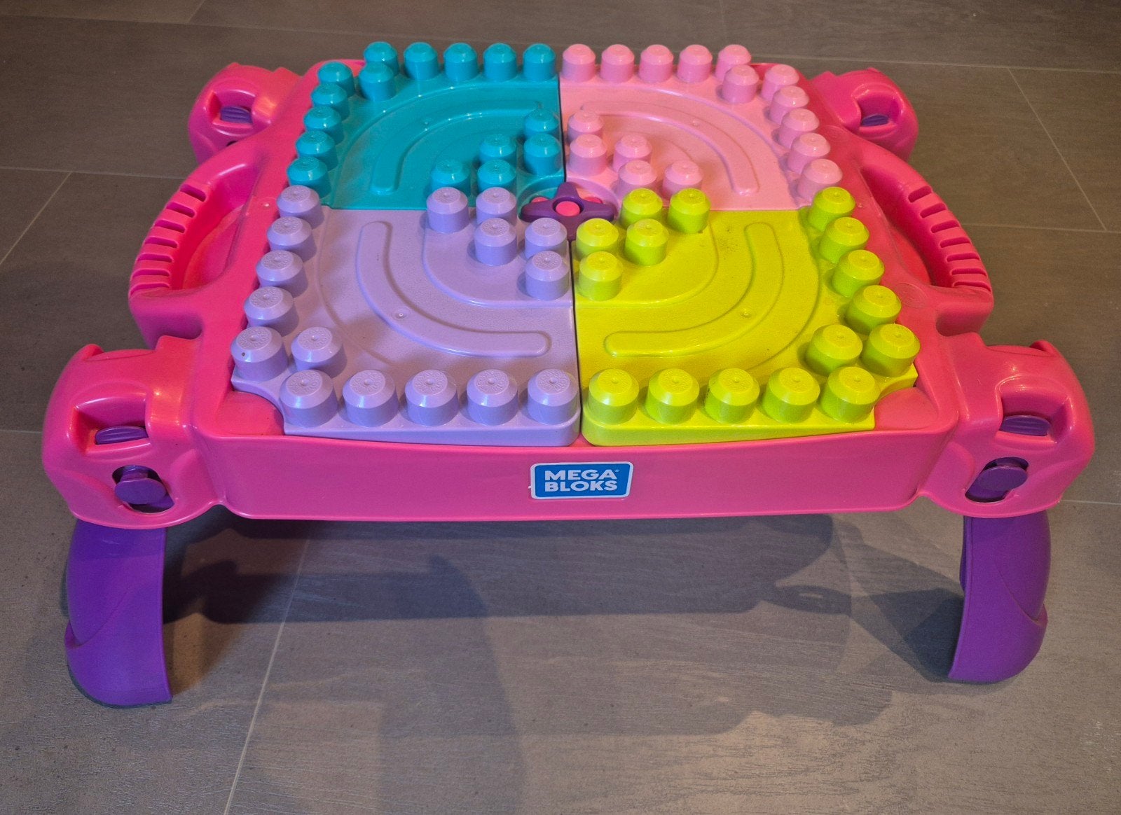 Mega Bloks bouwtafel met opbergruimte en blokken, Ophalen, Gebruikt, Megabloks